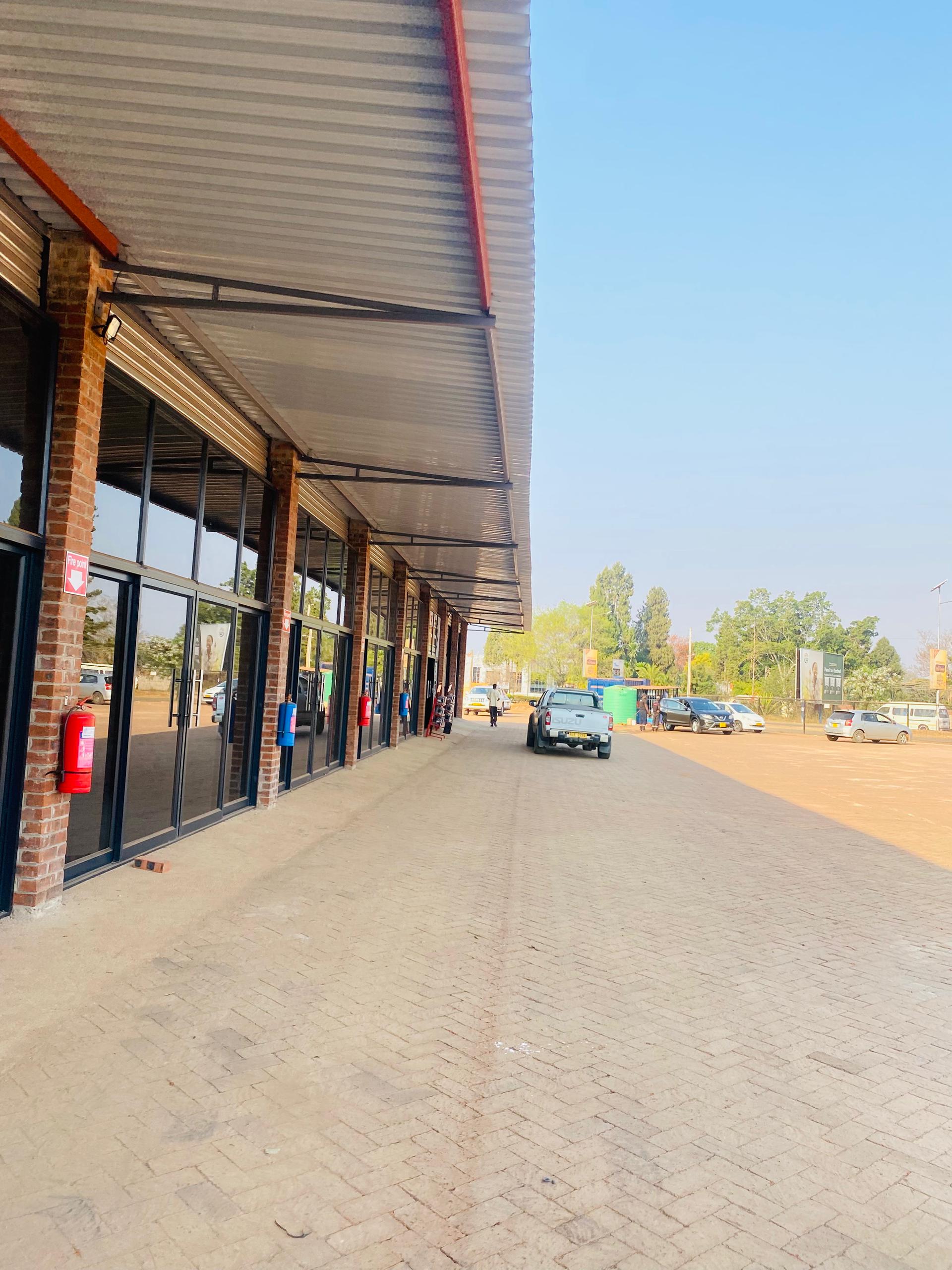 BORROWDALE SHOPS/OFFICES TO RENT